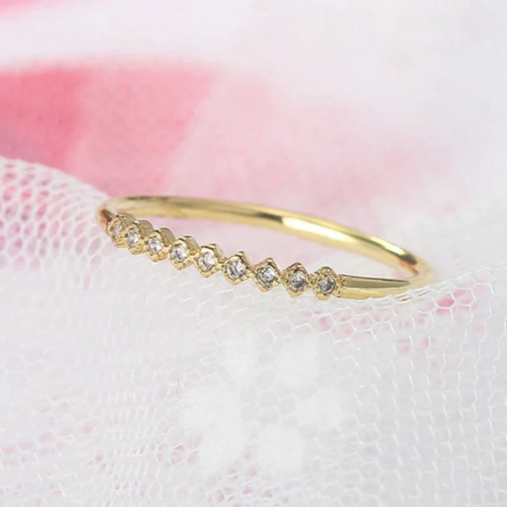 Mini Zircon and Dainty Gold Ring